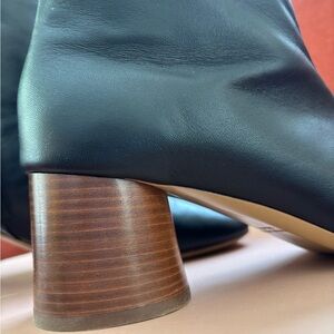 Mansur Gabriel Glove Bootie New in Box!